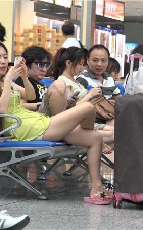 修长的美脚丫 [2.91 GB/MP4]