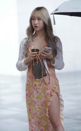花色长裙美腿 [122P-1.70GB]